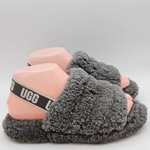 Ugg Classic fluffy sherpa slippers size 5